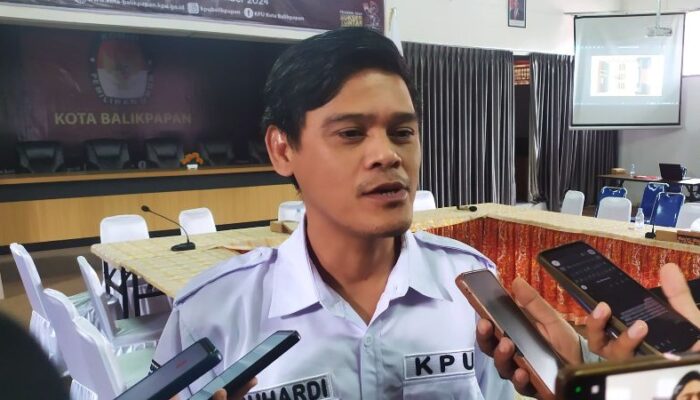 Jelang Masa Tenang Pilkada, Pembersihan APK Resmi Jadi Kewenangan KPU Balikpapan