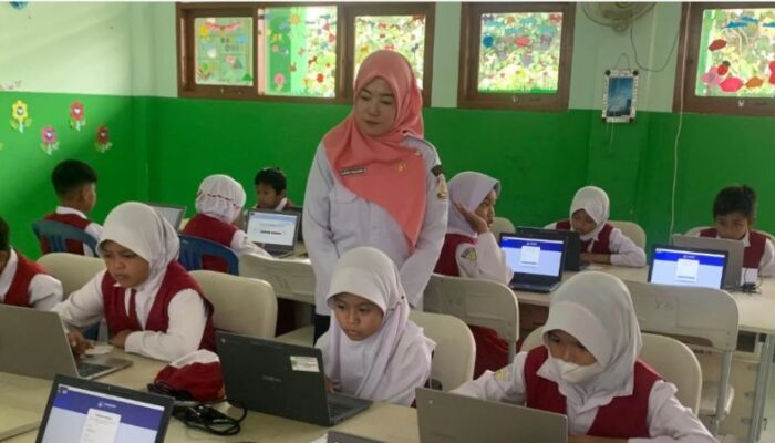 Pembelajaran Berbasis Teknologi di Sekolah Balikpapan Harus Diperluas