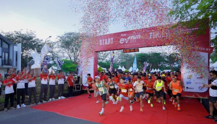 PLN EV Run 2025 Sukses Satukan Energi Pelanggan dengan Semangat Kemerdekaan