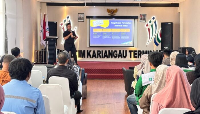 Gelar Kelas Sosialisasi, KKT Ajak Mitra Jasa Pelabuhan Tertib Pajak