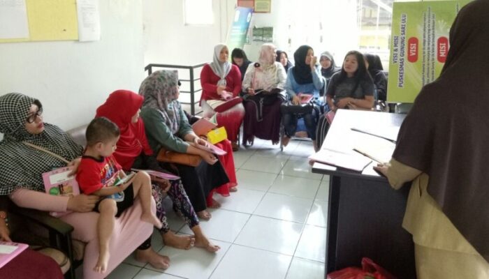 Pemeriksaan Gigi Masuk Tahapan Penting Layanan Terpadu Ibu Hamil di Puskesmas Gunung Sari Ulu