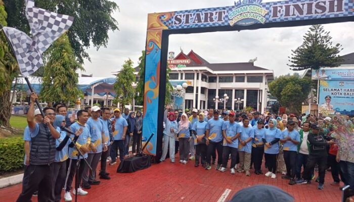 Pererat Kolaborasi, DPRD Bersama Pemkot Balikpapan Gelar Senam dan Jalan Sehat