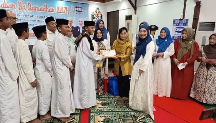 Silaturahmi APJI Balikpapan Sekaligus Hidupkan Kepedulian Sosial