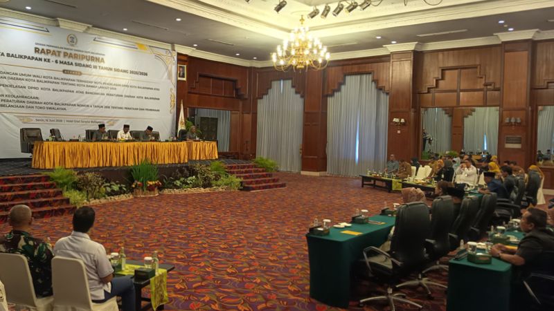 Rapat Paripurna DPRD Kota Balikpapan