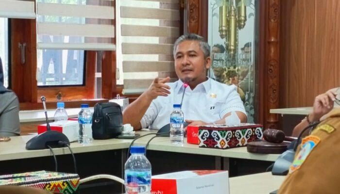 Bapemperda Balikpapan Cari Cara Sinkronisasi Raperda Reklame dengan Regulasi Bangunan Gedung