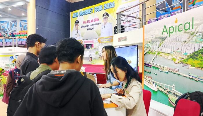 Buka 16 Lowongan di Job Market Fair Balikpapan, Booth PT KRN Langsung Sedot Minat Pelamar